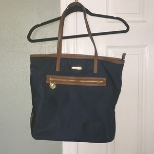 Michael Kors tote/purse {AUTHENTIC}.